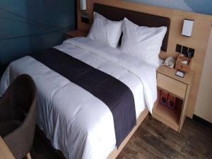 Thank Inn Plus Hotel Henan Kaifeng Tongxu county Renmin Road