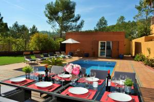 Villa Sitges Maria Sunny Oriented SW AC Confortable High Quality 5 star guest coments