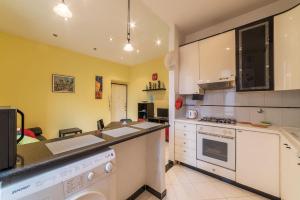 Pigneto Colourful Apartment