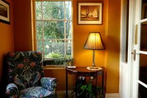 Crookedstone House - Templepatrick