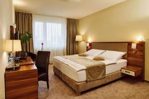 4 star hotel Hotel Privilege Caşovia Slovacia