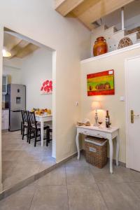 Loggos Panoramic Views Electra by Konnect