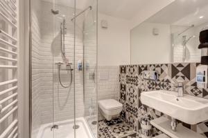 Hotels MEININGER Hotel Paris Porte de Vincennes : Chambre Double pour Occupation Simple