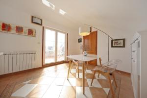 Apartments Villa Marnii