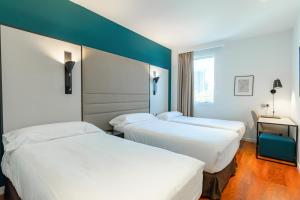 Triple Room room in Amura Alcobendas