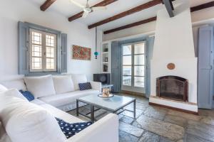 Villa Levante Spetses Greece