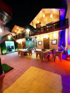 Hotel Bamboo Castle