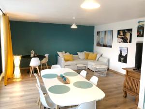 Maison charmante avec vue sur la mer à Locquirec