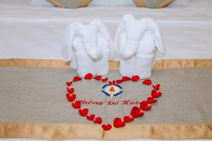 Thông Đỏ Hotel