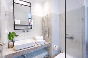 Deluxe Queen Room room in PAME Paradiso