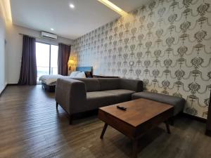 Mykey Silverscape B-39-07 Melaka City