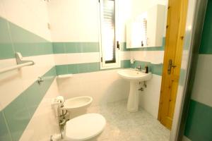 Comfortable apartment in Baia Verde, balcony, 50 m², parking