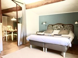 B&B / Chambres d'hotes Mas de la Pauze : photos des chambres