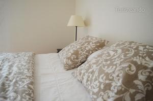 Chalet Las Calzadas - Jardín, parking y vistas increíbles