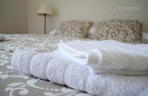 Chalet Las Calzadas - Jardín, parking y vistas increíbles