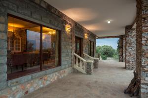 Aitong Crater House