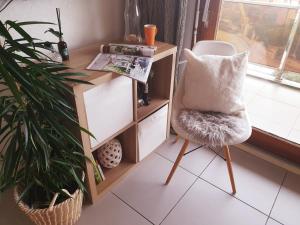 Appartements Studio calme avec parking et ascenseur -304- : photos des chambres