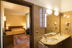 King Room room in Centro Paolo VI