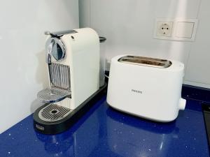 Apartamento Nuevo con Gran Terraza y Wifi en Canet