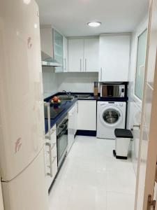 Apartamento Nuevo con Gran Terraza y Wifi en Canet