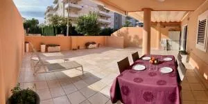 Apartamento Nuevo con Gran Terraza y Wifi en Canet - Canet de Berenguer