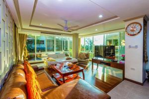 Karon View Apartments