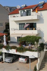 Apartments Plazibat