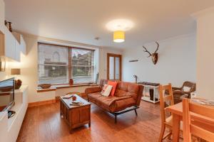 Dundas Flat, 1 bedroom, Comrie