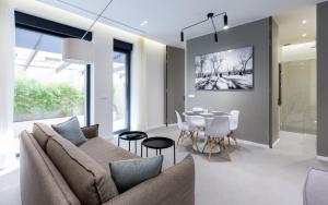 Teanna Lux Apartments