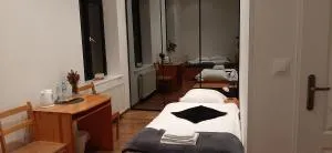 Dworek pod świerkami - 耶莱尼亚古拉