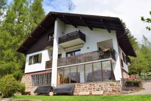Apartman Spazioso appartamento in stile montano Varena Olaszország