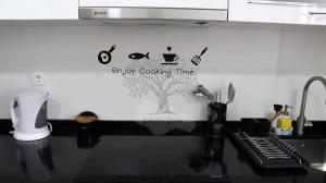 Oliveiras Dream - Stay Good, Feel Good