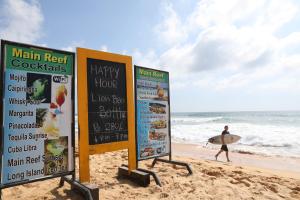 Main Reef Guest House