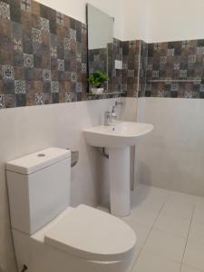Apna Homestay Apartments