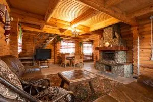 Gostynnyi Dvir Burkut - 韦尔霍维纳