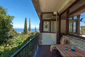 Studios Kyparissi & Spa Arkadia Greece