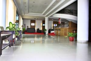 Parai Puri Tani Hotel - Martapura, Отели - Martapura