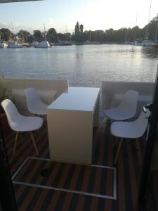 Sunset Houseboat