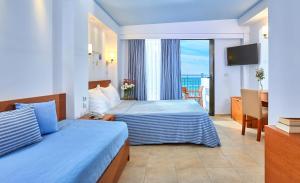 Double Room with Pool View or Sea View