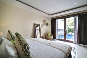MariJo Villa