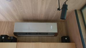 Mirror House Roosi 21