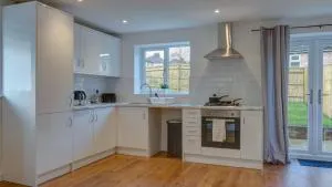 Didcot- Private Flat with Garden & Parking 04 - 瓦灵福德