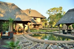 Wings and Water Guesthouse on 57 Nicklaus Street - Avondzon