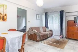 Philibert - T2 meublé en centre ville de Saint-Denis - 圣丹尼斯