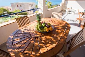 Apartment 250 meters from the beach: sea view