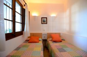 Three-Bedroom Townhouse room in PIVERD DEL GOLF 11