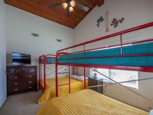 Holiday Home room in Beach Axis W by Meyer Vacation Rentals