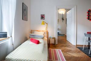 Blue Peace-apartment with FREE PARKING in center for 1-6 people