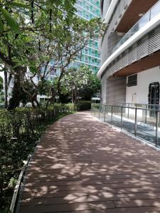 AZURE Urban Resort Residences 1BR Condo with huge wavepool & man-made beach near Airport