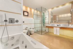 ABAV2 Suites by Rodos Palace